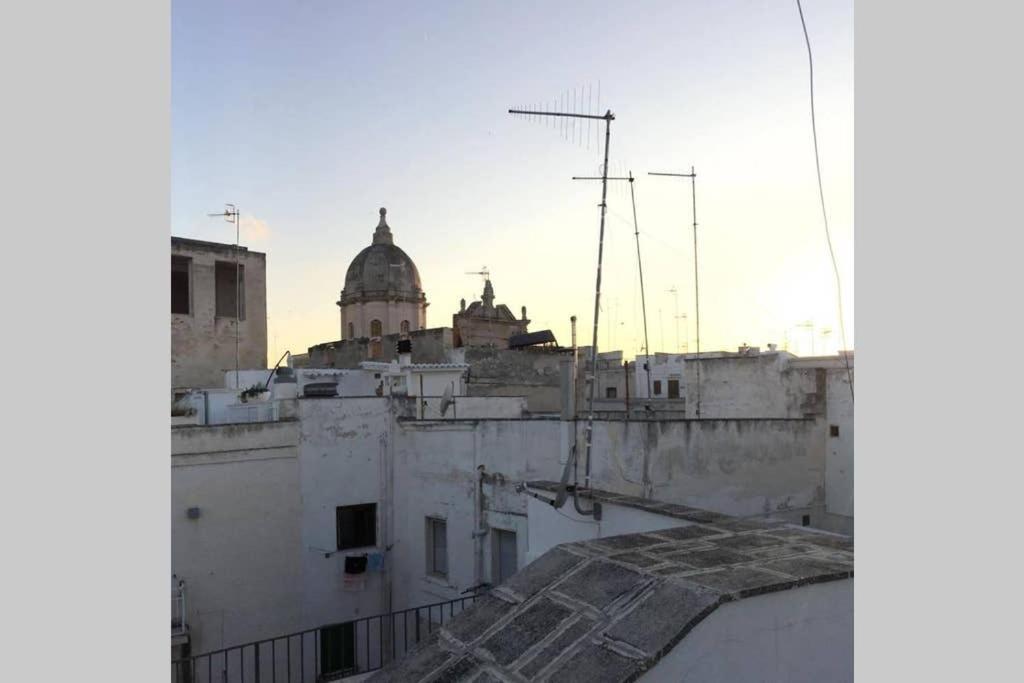 Historic Apartment In Centre Of City 100M To Sea โมโนโปลี ภายนอก รูปภาพ